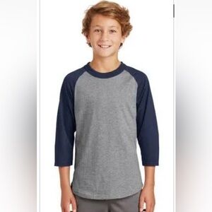 10/$13 NWT Gildan raglan shirts Youth M - gray/navy